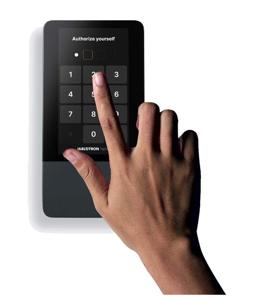 jablotron-New-keypad-JABLOTRON-5.jpg